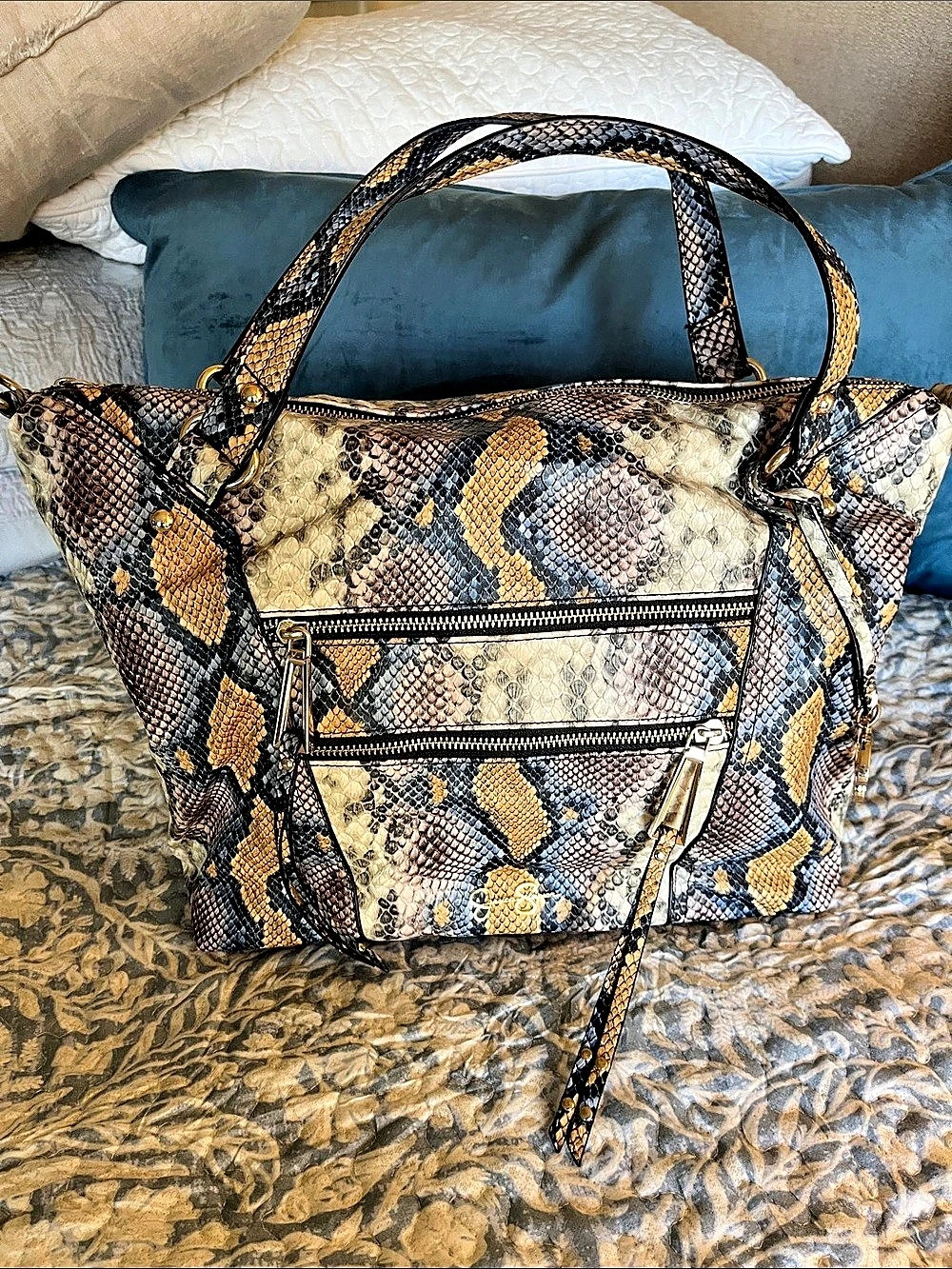 Jessica Simpson Snake Print Tote Bag in Yellow, Blue & Black